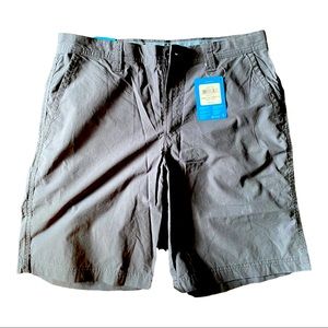 NWT Men’s Columbia Shorts